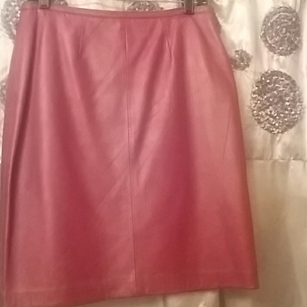 Leather skirt